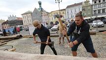 Budoucí tesaři ze střední školy z Krásného Března si přijeli zatesat do Litoměřic