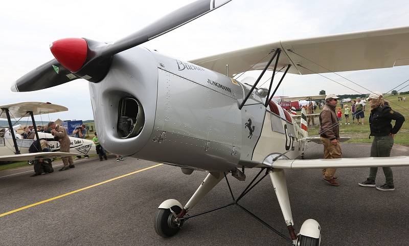 Páteční přílety na Memorial Air Show