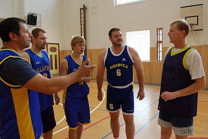 Basketbalový turnaj v Litoměřicích.