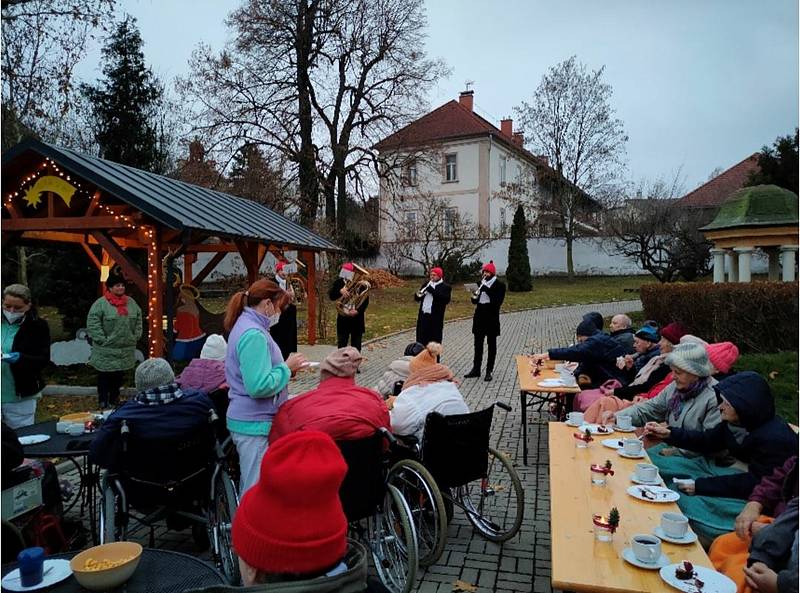 Přivítání adventu v Domově důchodců Čížkovice