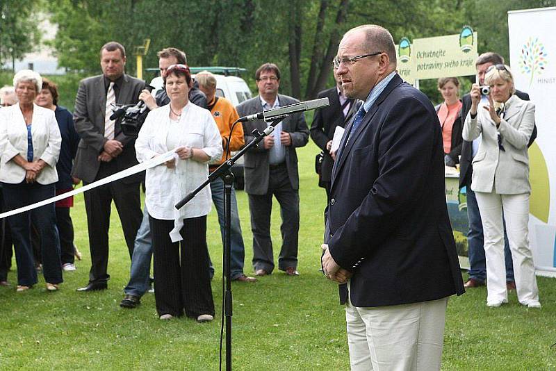 Slavnostní otevření protipovodňových opatření v Křešicích.