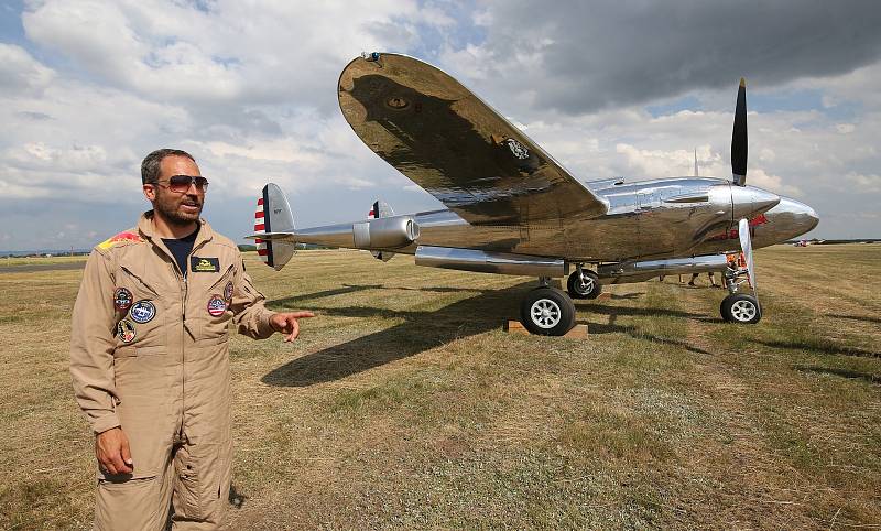 Memoriál air show 2019, páteční přílety