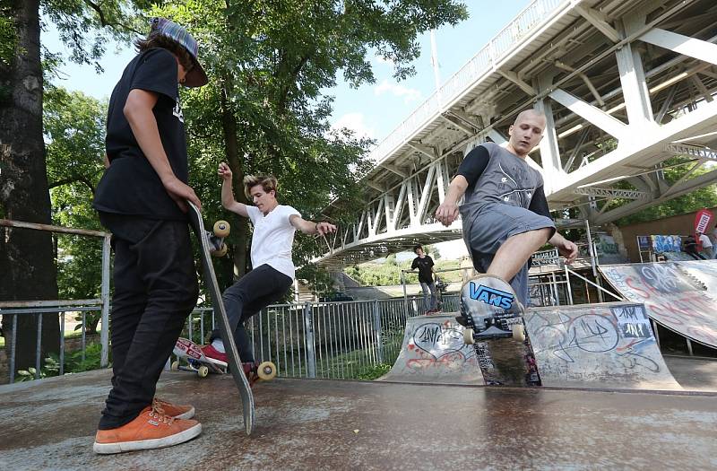 Benefiční akce Save-skate byla podruhé v Litoměřicích 