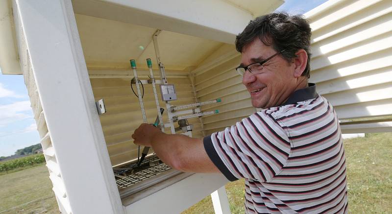 Jaroslav Stalmacher, pracovník observatoře v Doksanech na Litoměřicku