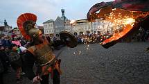 Litoměřický loutkový festival. Centrem města prošel ohnivý drak.