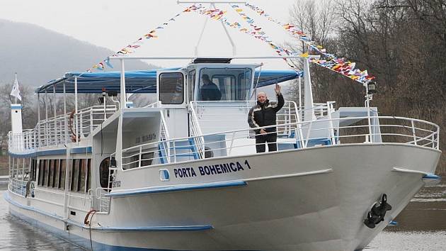Porta Bohemica 1. - nová loď, která bude přepravovat lidi na Labi na Litoměřicku.