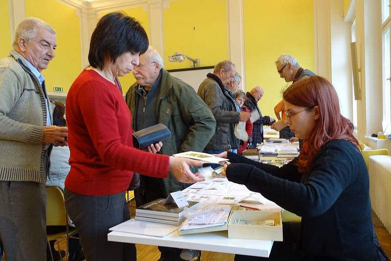 Slavnostní křest poštovní známky Porta Bohemica ve "staré radnici" v Lovosicích