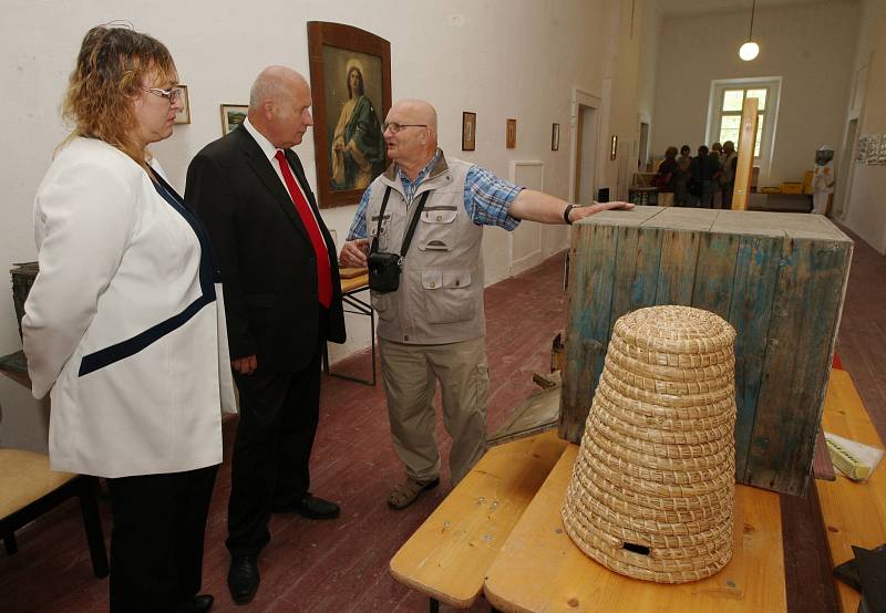 Ve Vlastislavi si v sobotu připomněli 830 let od první písemné zmínky o založení obce.