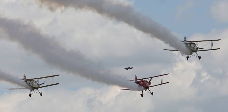 Memorial Air Show v Roudnici nad Labem, neděle