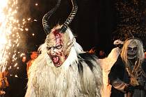 Krampusáci v Lovosicích.