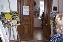 Výstava „Včelaření v Českém středohoří“ v knihovně už je minulostí 
