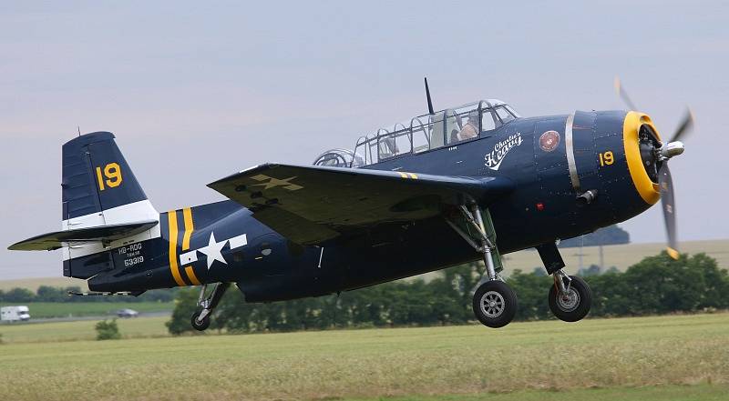 Páteční přílety na Memorial Air Show