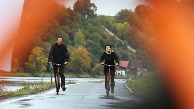 Slavnostní otevřené nové Labské cyklostezky u Dobříně na Roudnicku