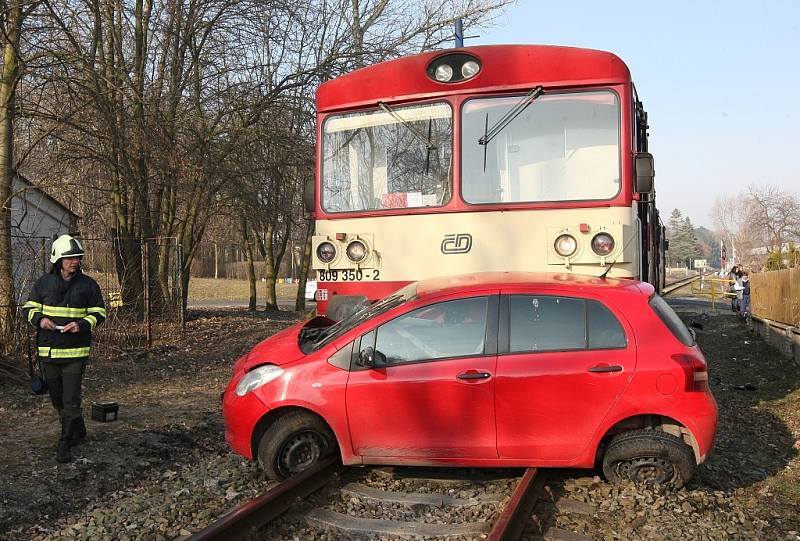 Dopravní nehoda v Roudnici nad Labem.