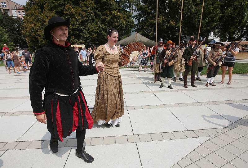 Slavnosti přilákaly milovníky historie, tradic i dobrého jídla.