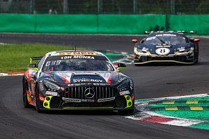 Trio David Vršecký, Adam Lacko a Aliyyah Koloc dokázalo dovézt svůj speciál Mercedes AMG GT4 na třetí místo v kategorii GT4. Foto: Buggyra Racing