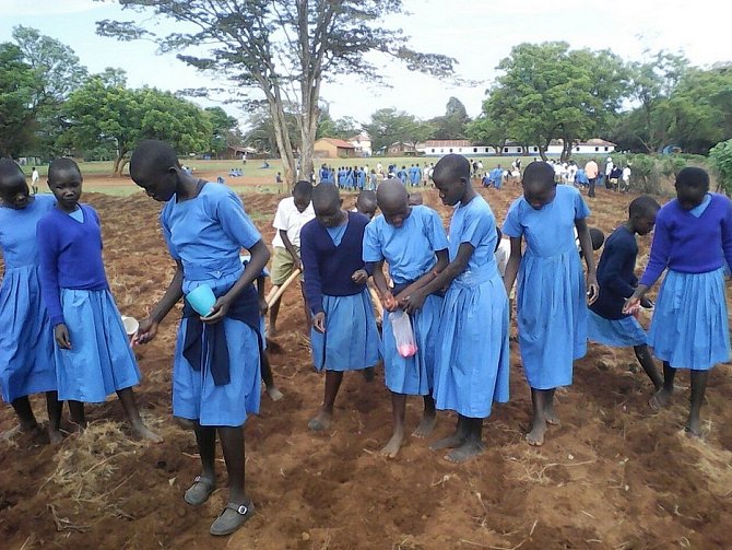 Město Litoměřice pomáhá v Keni. Vychovává budoucí farmáře