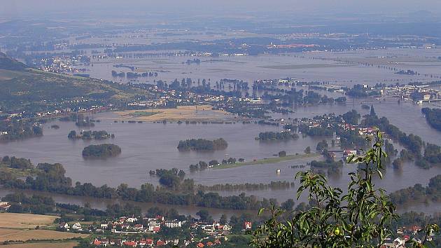 Povodně vyfocené z Lovoše.