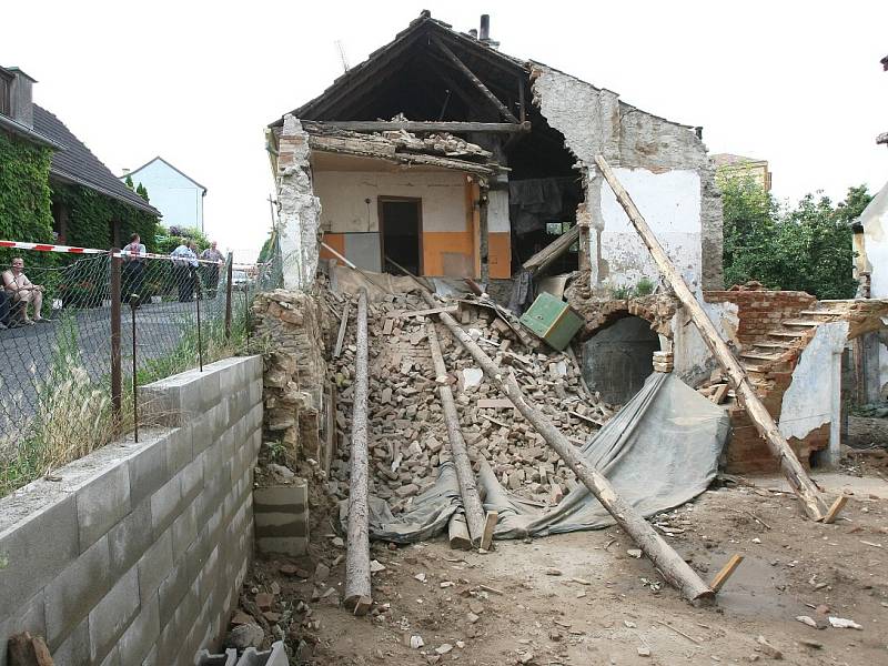 V červenci roku 2012 se v Litoměřicích zřítila část domu v ulici Horní Dubina.