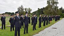 Noví členové Hasičského záchranného sboru Ústeckého kraje složili slib v areálu Památníku Terezín