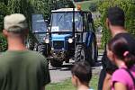 Sraz traktorů a historických samohybů v Drahobuzi na Úštěcku