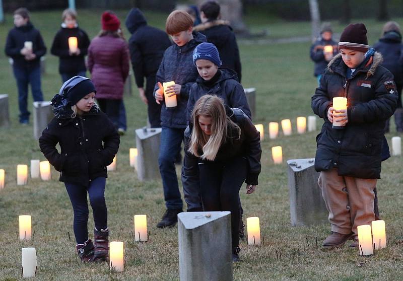 Pietní akce k uctění mezinárodního Dne památky obětí holocaustu v Terezíně 