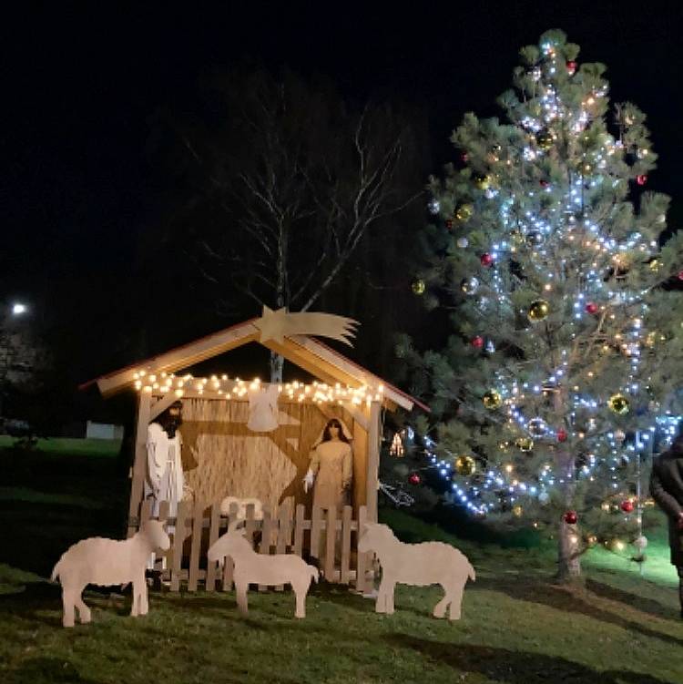Vánoční strom ve Lkáni