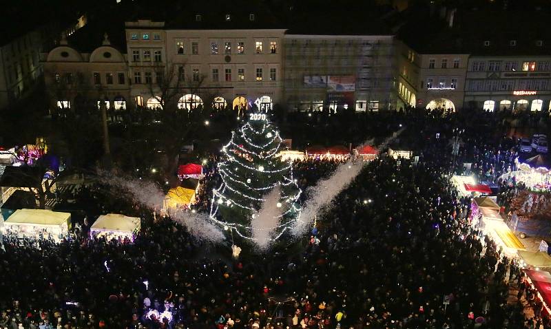 Rozsvícení vánočního stromu na Mírovém náměstí v Litoměřicích