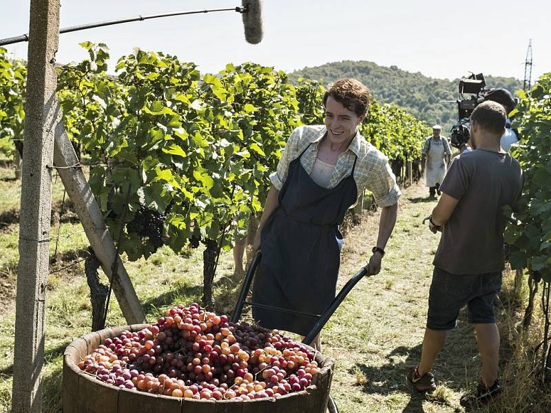 Natáčení filmu Jan Palach ve Velkých Žernosekách. Hlavní postavu ztvárnil Viktor Zavadil