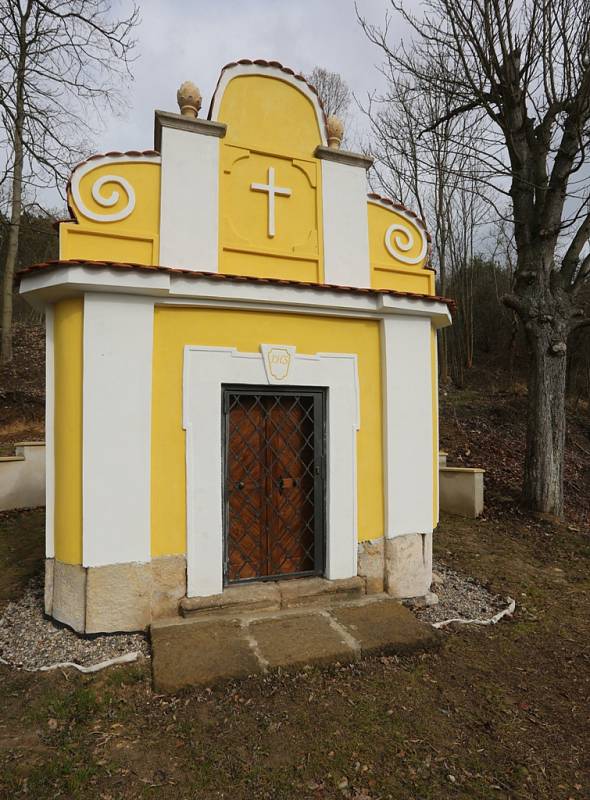 Opravená kaplička ve Vědlicích je nominována v soutěži Památka roku 2016