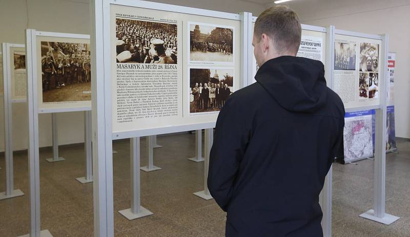 Výstava k výročí 100. let od vzniku Československé republiky probíhá v areálu výstaviště Zahrady Čech.