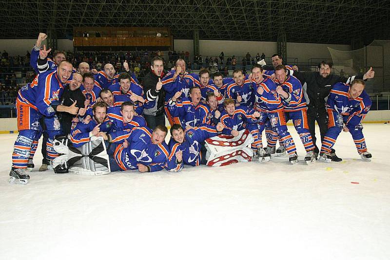 HC Stadion Litoměřice - HC Bobři Valašské Meziříčí - rozhodující zápas kvalifikace o 1. ligu.