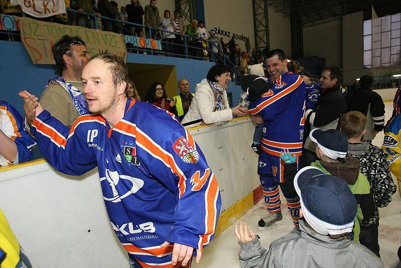 HC Stadion Litoměřice - HC Bobři Valašské Meziříčí - rozhodující zápas kvalifikace o 1. ligu.