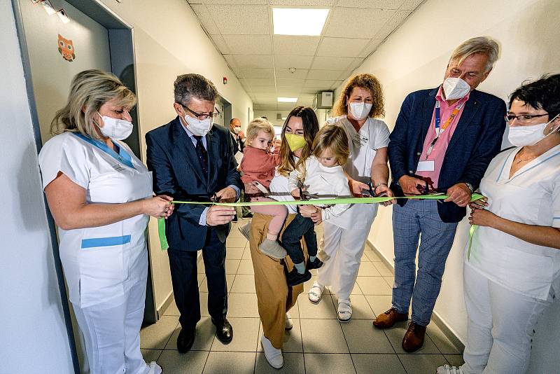 Slavnostní otevření nového zázemí porodnice v roudnické nemocnici.