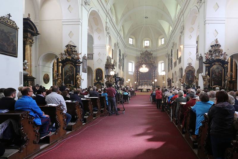 Milostná socha Panny Marie Fatimské zavítala do Litoměřic.