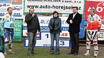 Bezinka jaro 2010 - Kamýk, sobota 10. dubna .