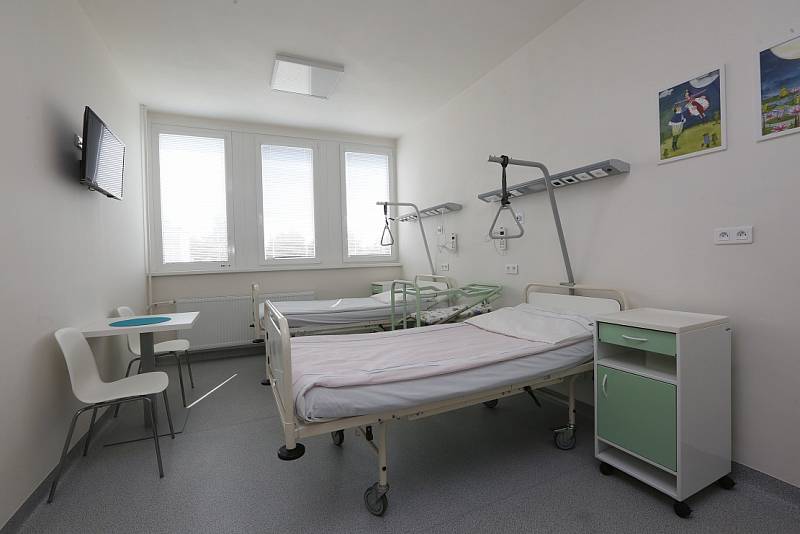 Podřipská nemocnice má novou unikátní porodnici