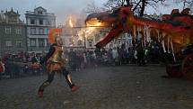 Litoměřický loutkový festival. Centrem města prošel ohnivý drak.