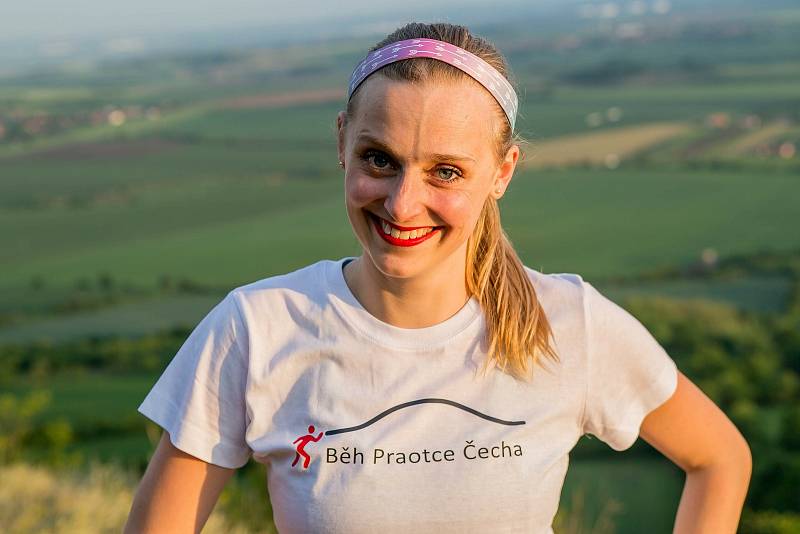 Eva Horáková z Roudnice je jednou z organizátorek Běhu Praotce Čecha na památné hoře Říp.