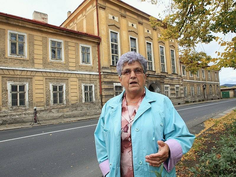 WIESERŮV PALÁC. Starostka Terezína Růžena Čechová považuje přebudování bývalého posádkového domu na Evropské studijní a setkávací středisko za další možnost navázání spolupráce s německými partnery.