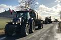 Zemědělci na Litoměřicku protestní jízdou po silnici 1/15 ve čtvrtek 20. ledna upozornili na nové podmínky Společné zemědělské politiky EU, o kterých s nimi nikdo nejedná.