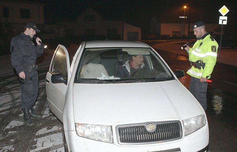 Dopravně bezpečnostní policejní akce na Litoměřicku (noc z pátku 23. 1. na sobotu 24. 1.).