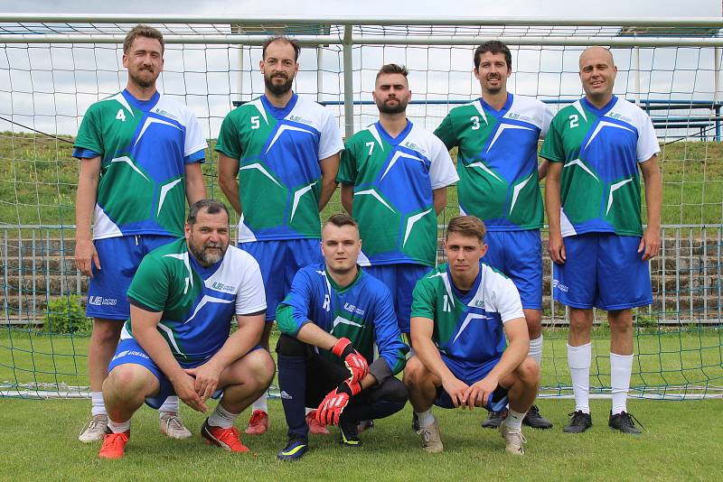 Zaměstnanecká liga Deníku: čtvrtý semifinalový turnaj druhého ročníku hostil sportovní areál Pod Lipou v Roudnici nad Labem.