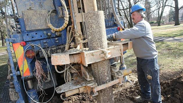 Obnova litoměřického parku může začít. Fontána bude mít vlastní zdroj vody z nového vrtu