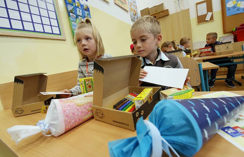 Začal nový školní rok. Masarykova škola v Litoměřicích přivítala nové prvňáky.