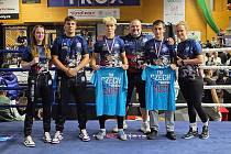 Úspěšní borci ze Schejbalgymu na K-1 v Příbrami.