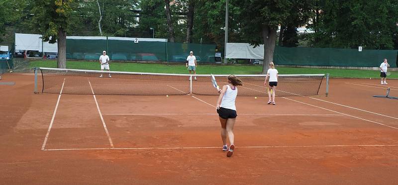 Hermína Cup 2017 se tradičně uskutečnil na antukových kurtech tenisového oddílu na Střeleckém ostrově v Litoměřicích. 