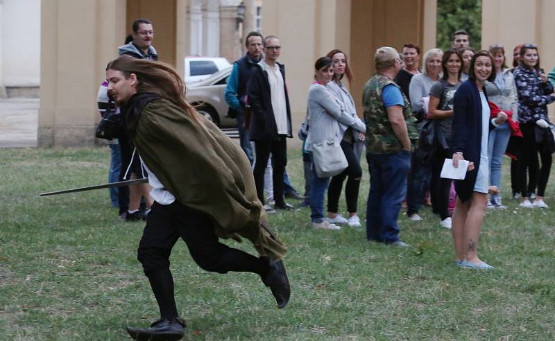 Lidé opět zavítali na hrady a zámky. Hradozámecká noc se vydařila