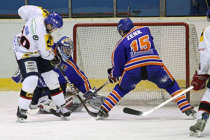 HC Stadion Litoměřice - HC Bobři Valašské Meziříčí - rozhodující zápas kvalifikace o 1. ligu.