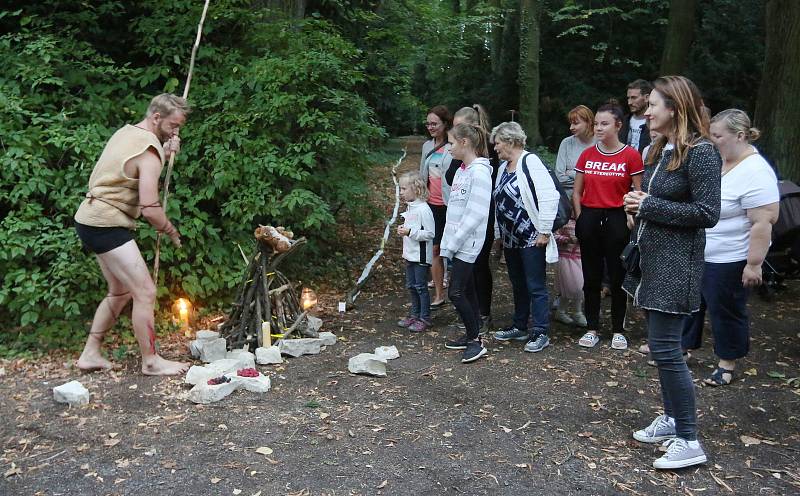 Lidé opět zavítali na hrady a zámky. Hradozámecká noc se vydařila